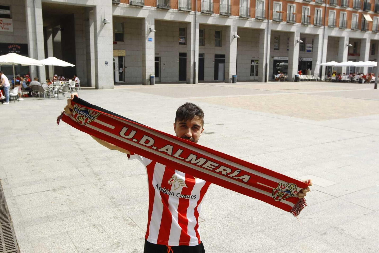 Imágenes de la afición del Almería en Leganés