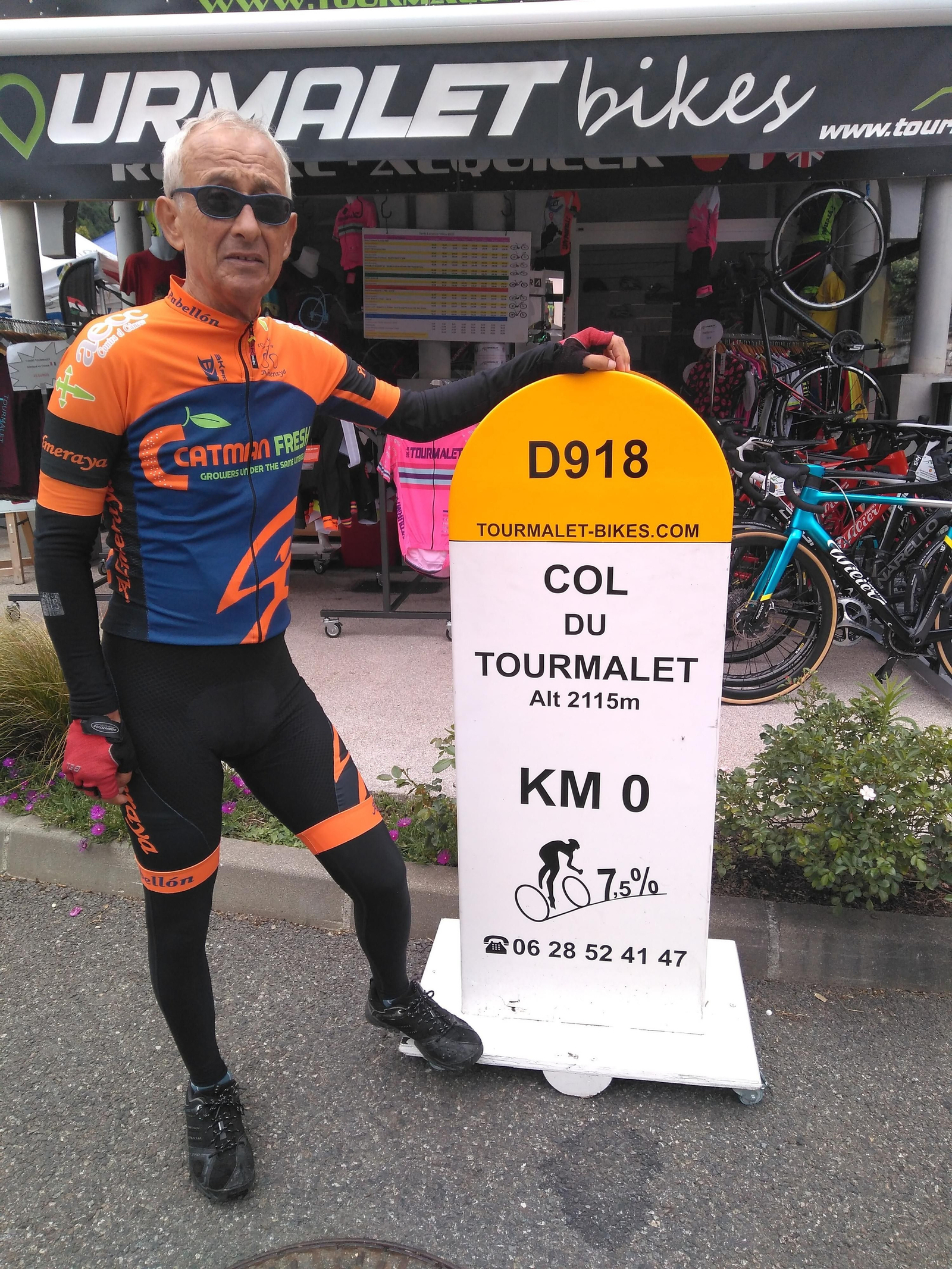 Fotogalería de la Transpirenaica de cuatro almerienses.