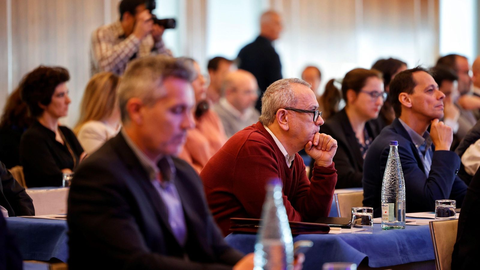 Las jornadas llenaron al completo uno de los salones del Hotel Atlántico.