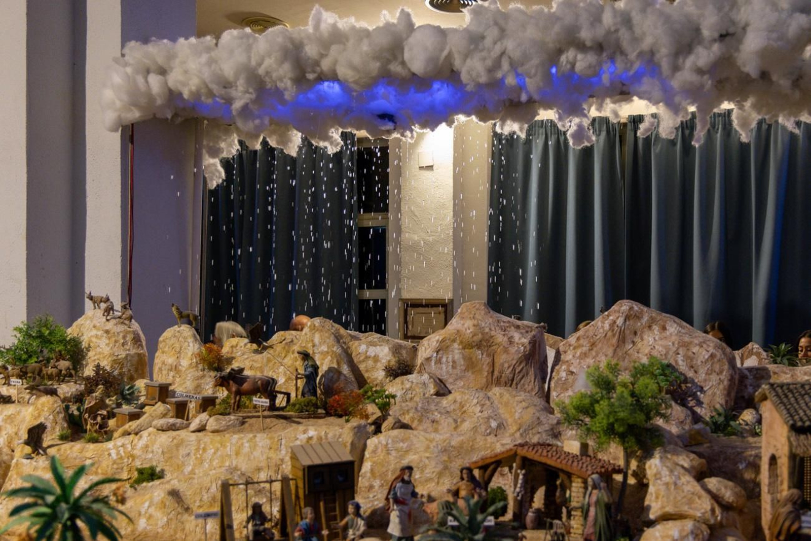 Así disfrutan en estas fechas cercanas a la Navidad los jienneses de la Ruta Belenística