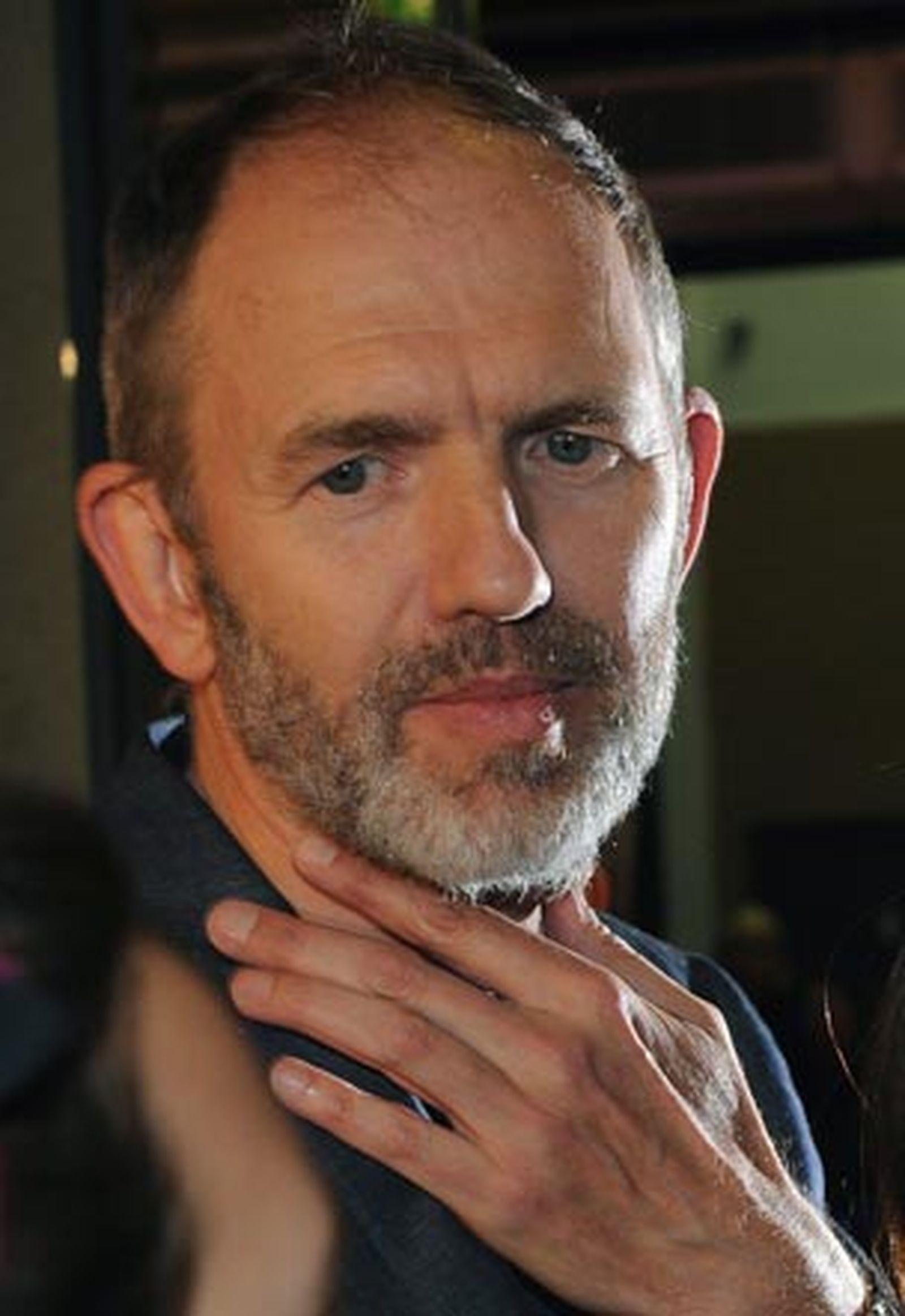 Anton Corbijn saca "el lado oscuro" de George Clooney en 'El americano'