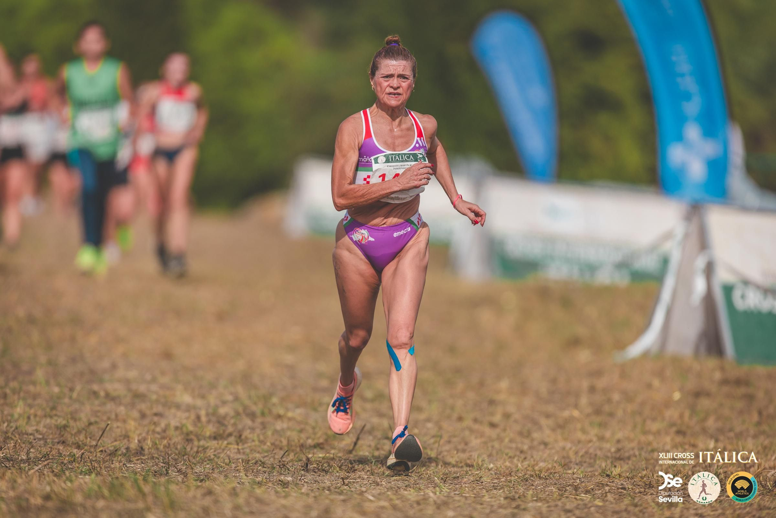 Búscate en las fotos del Cross de Itálica 2025 | 1