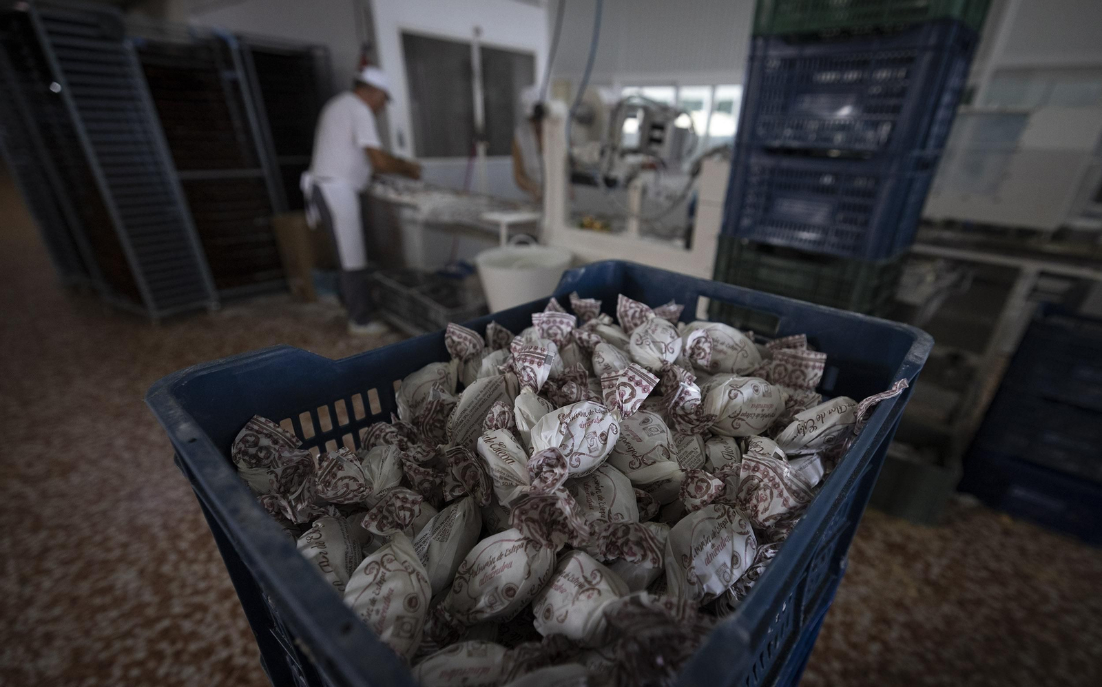 Como se elabora un mantecado de Estepa, en imágenes