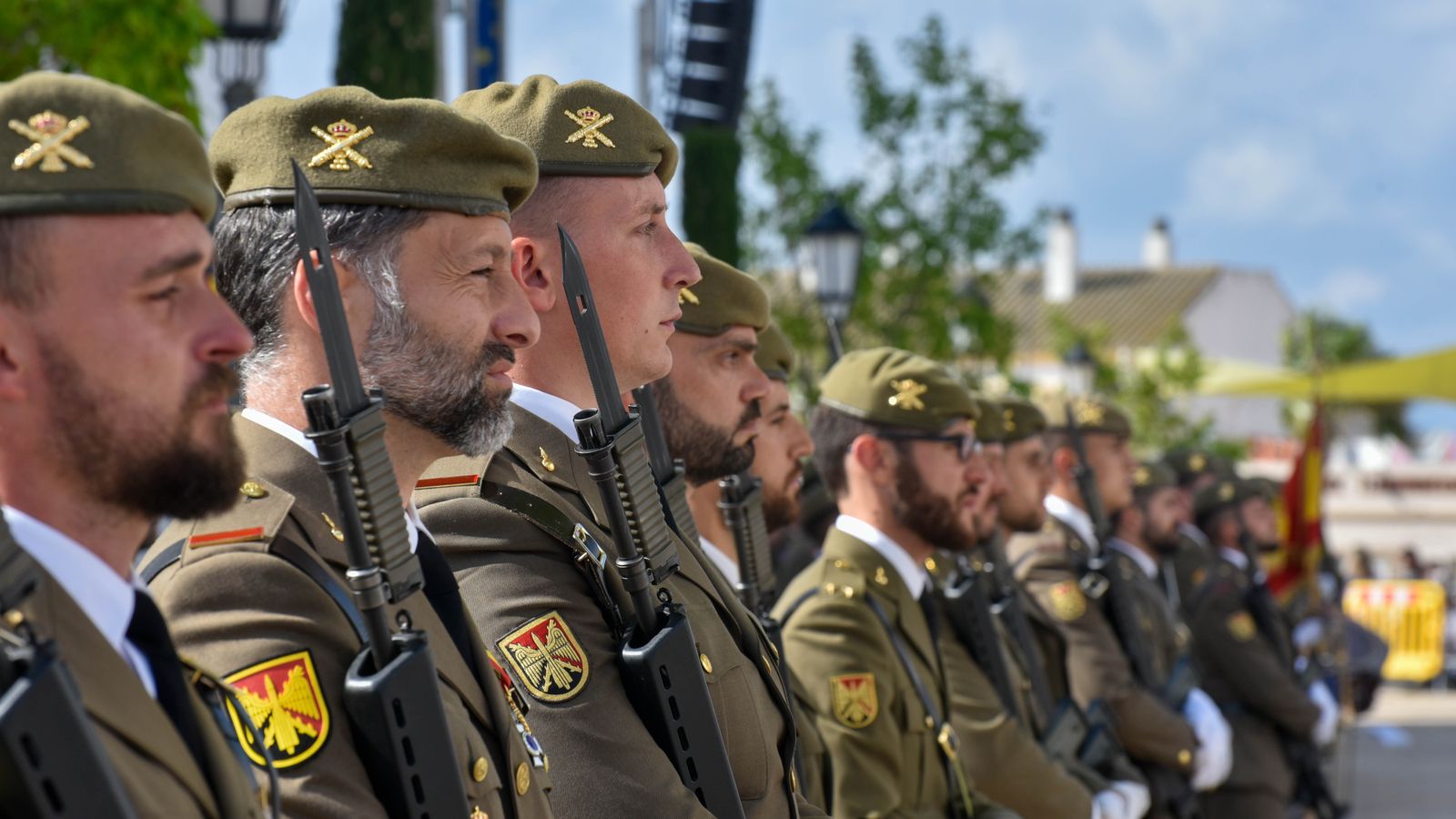Homenaje del Regimiento de Artillería Antiaérea nº 74 a Daoiz y Velarde