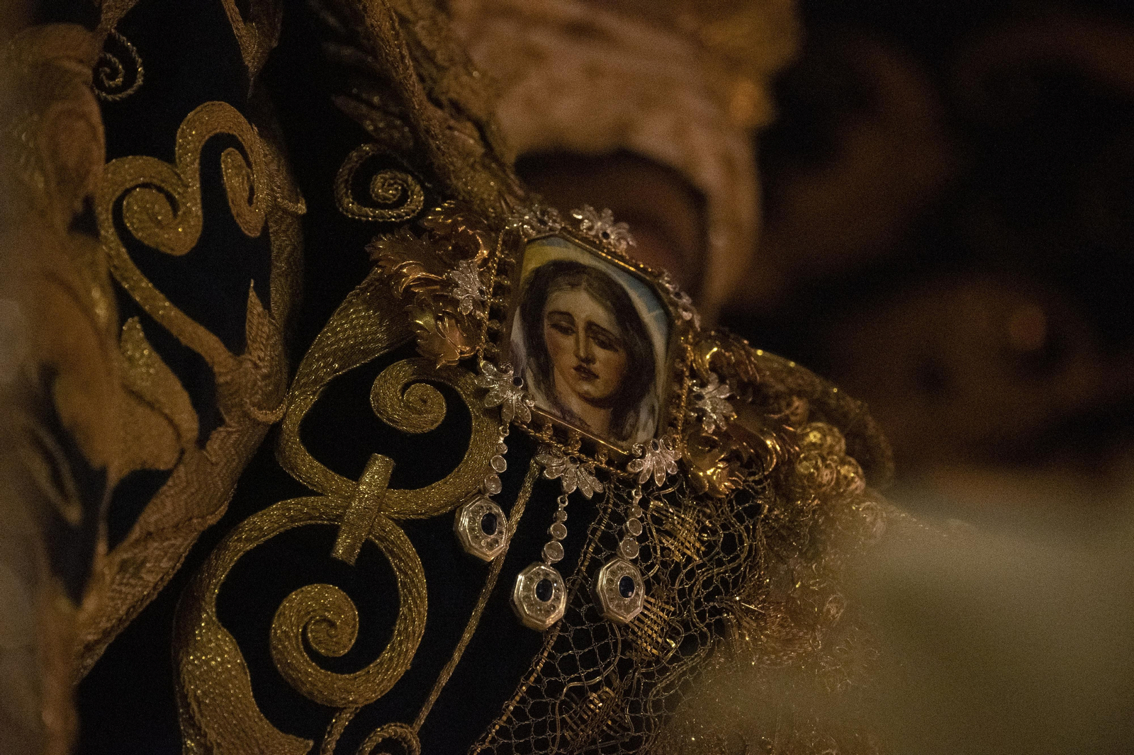 Las mejores imágenes de la procesión de la Amargura Coronada