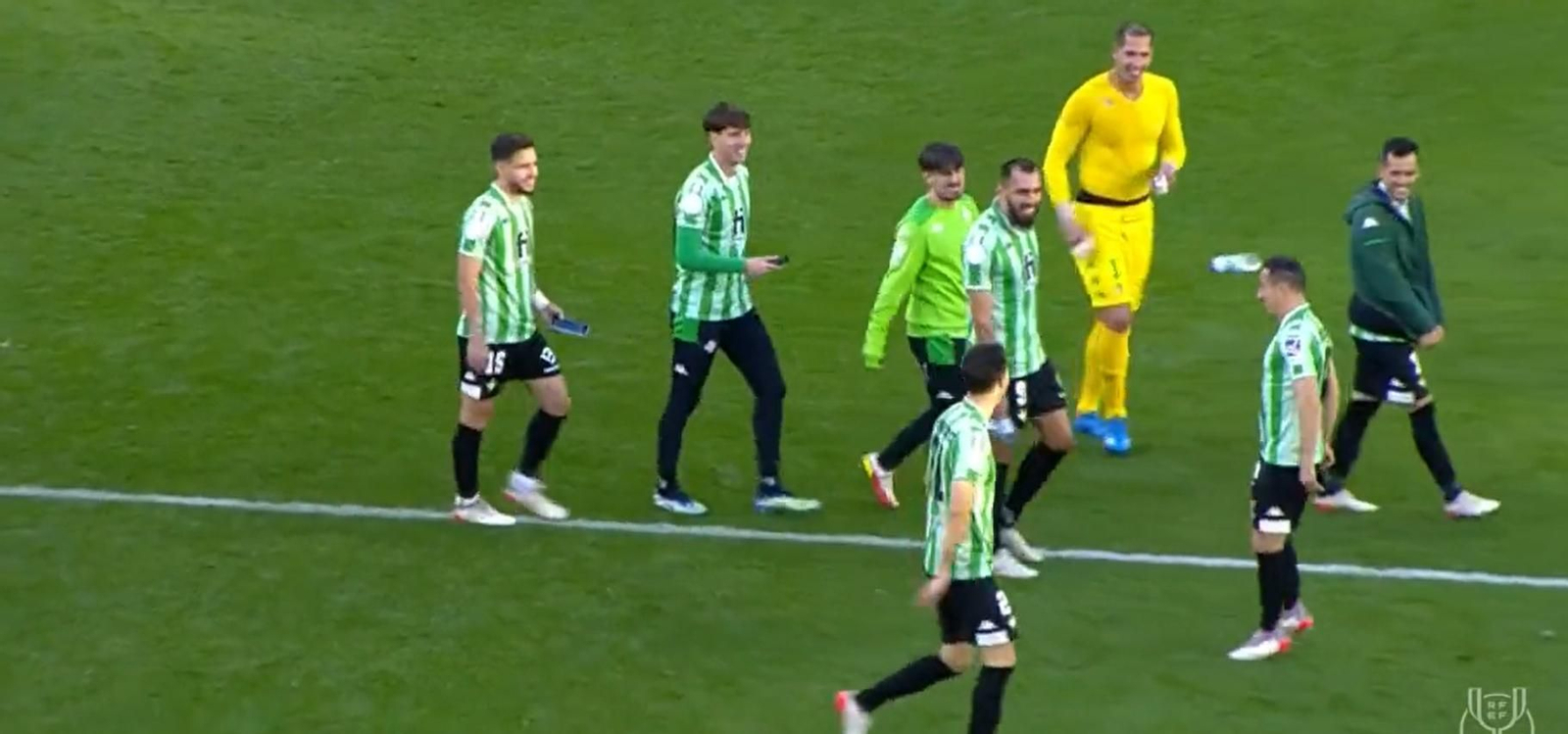 Guardado asegura que no se burló de Jordán durante la celebración del Betis
