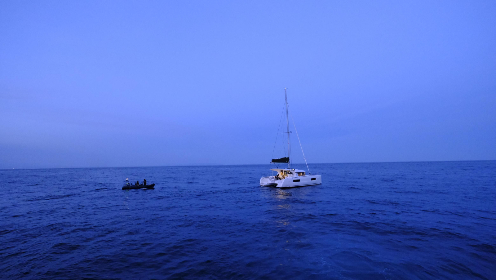 Imágenes de la vigilancia de la Agencia Tributaria en el mar