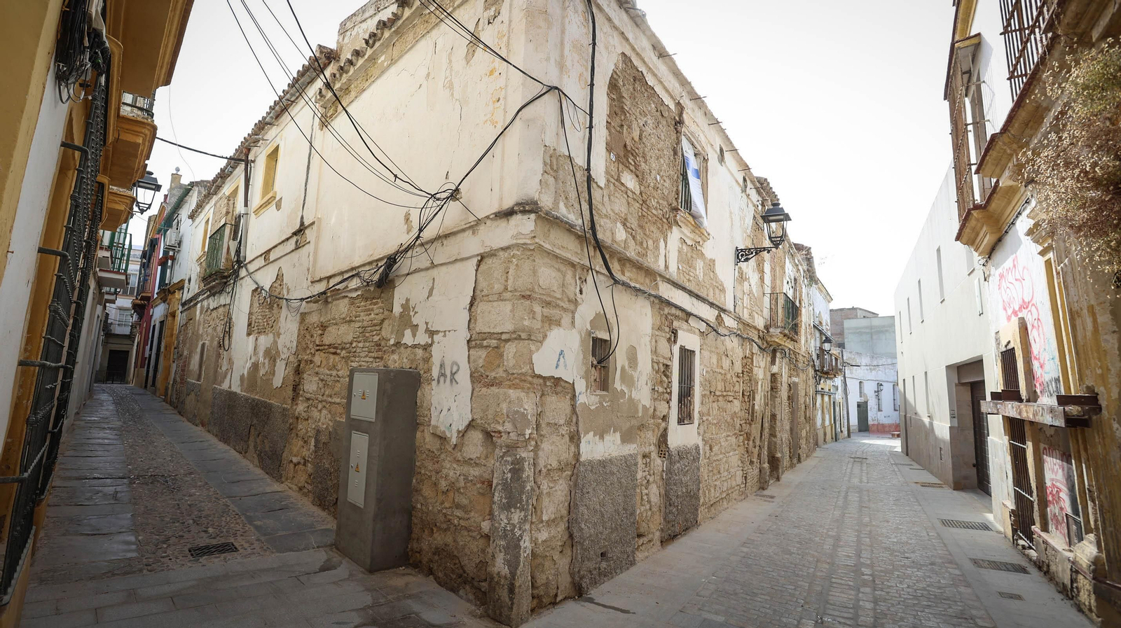 Las casas en ruinas de la calle Juana de Dios Lacoste en Jerez