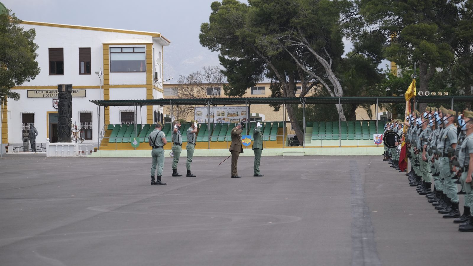 Fotogalería toma de posesión del General Melchor Marín Elvira. La Legión. Almería