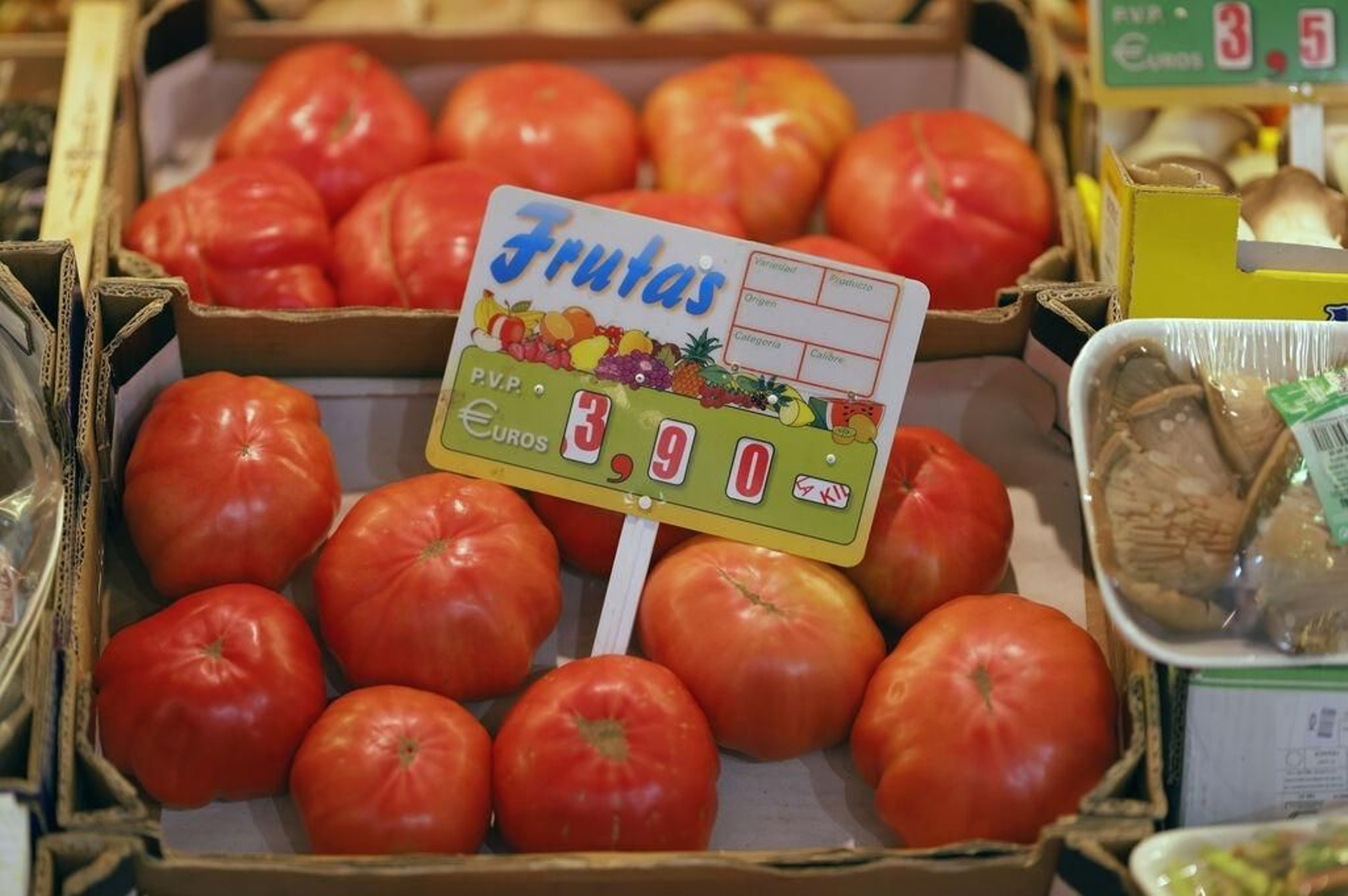 Tomates en el mercado de Triana