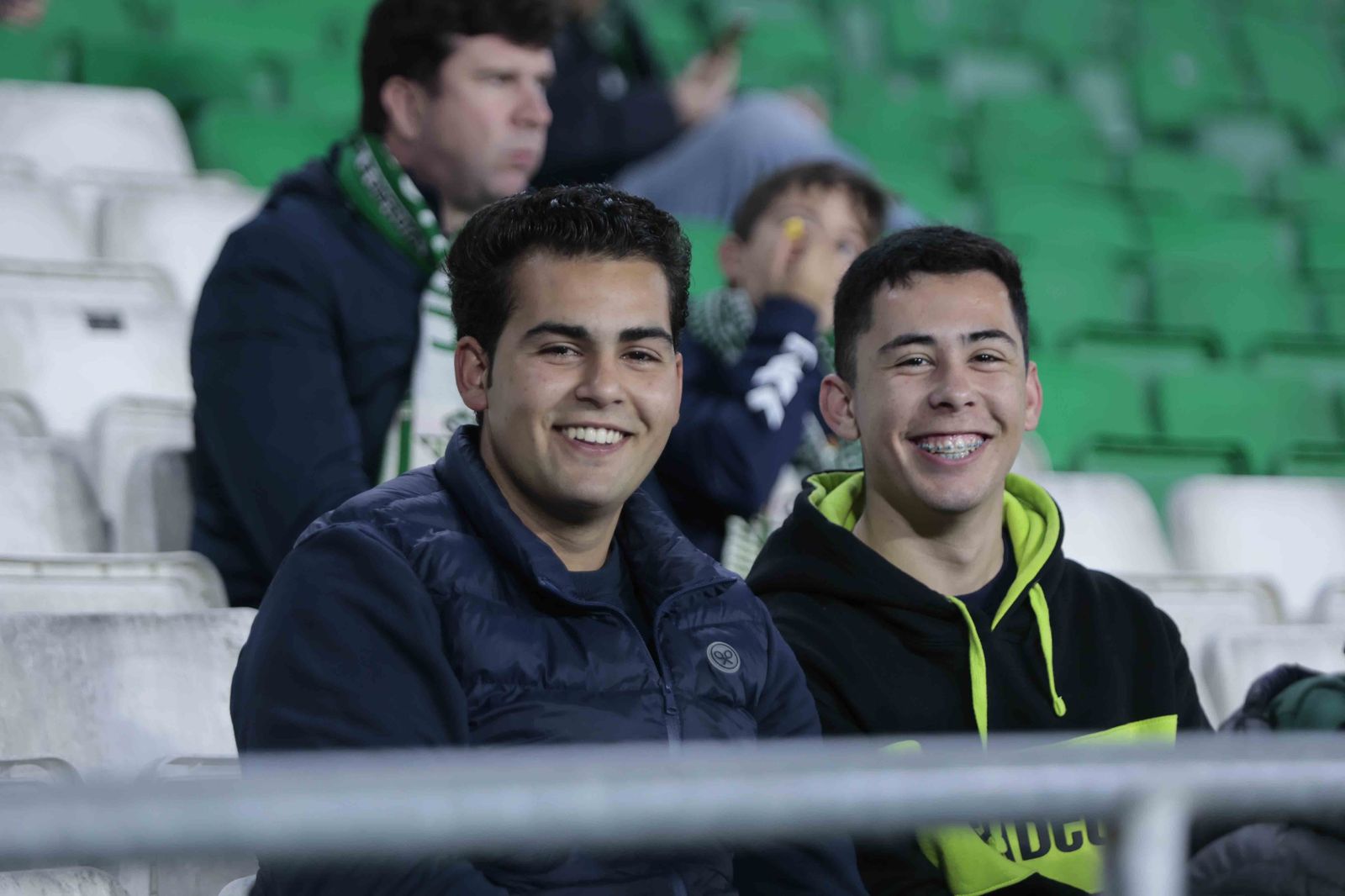 Búscate en las gradas del Villamarín