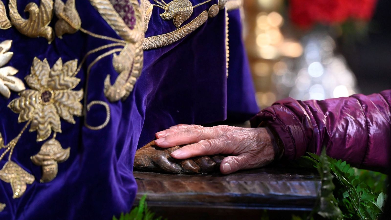 Detalle del besapiés del Rescatado