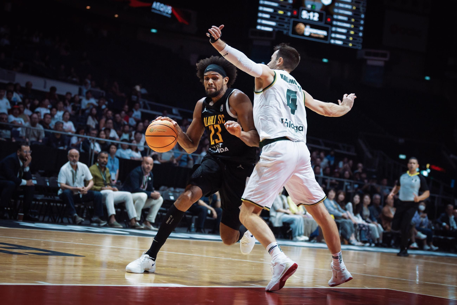 Las fotos del Unicaja - Al Ahli de la Copa Intercontinental de baloncesto