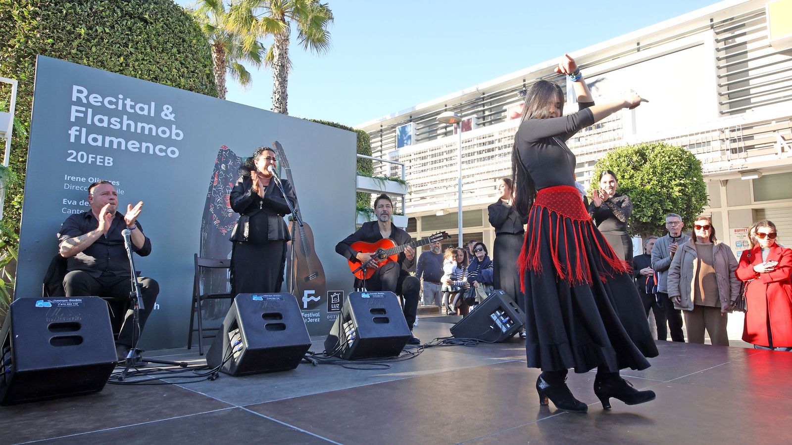 Recital y Flashmob en Luz Shopping Jerez