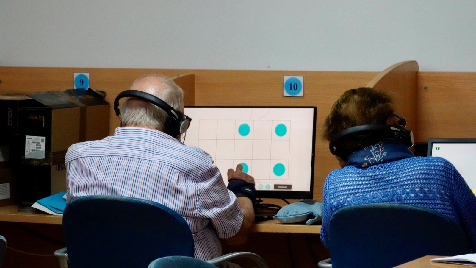 Usuarios de AFA Huelva, centro para pacientes con alzheimer.