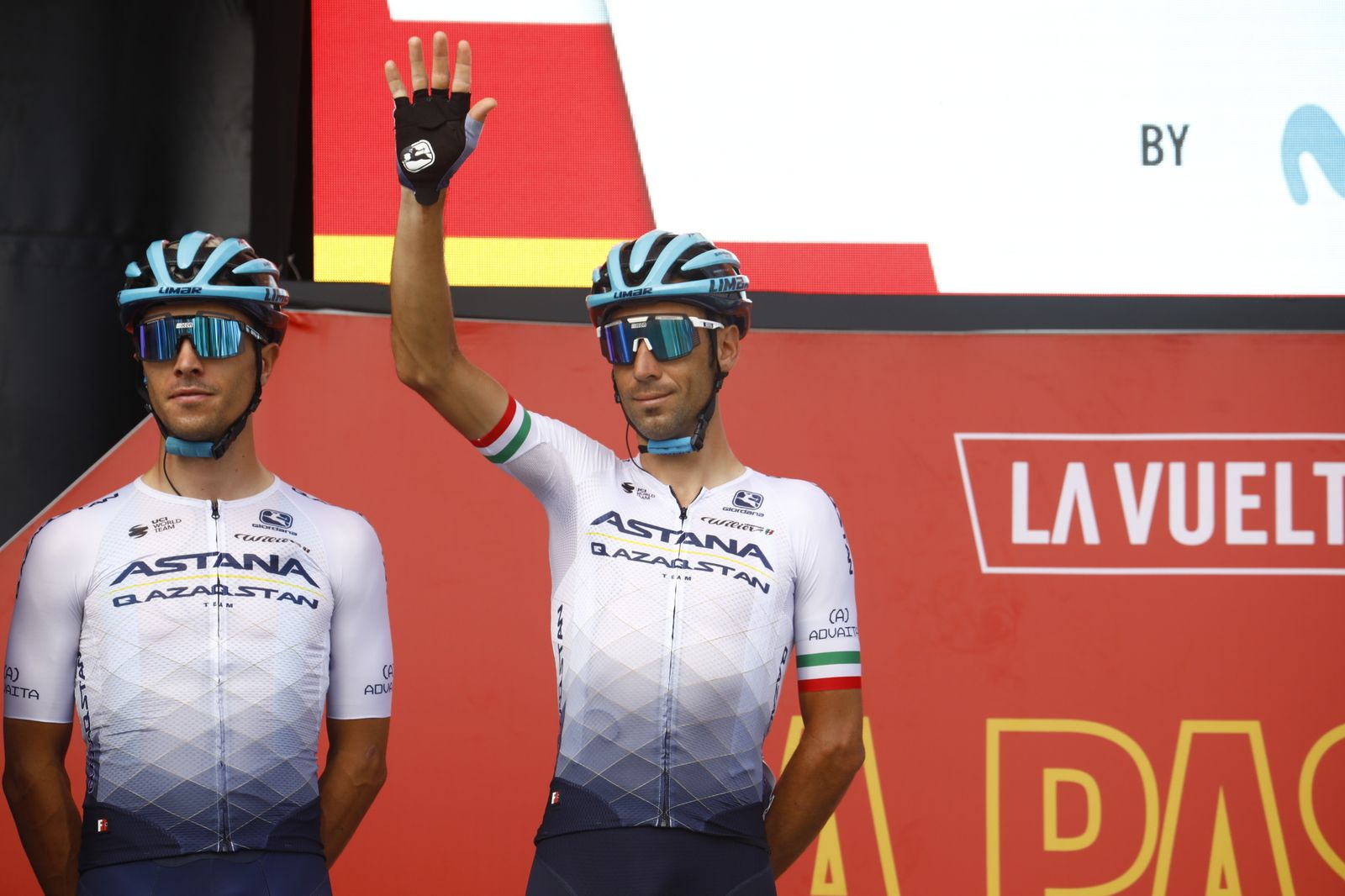 Montoro vibra con la salida de etapa de La Vuelta, en imágenes