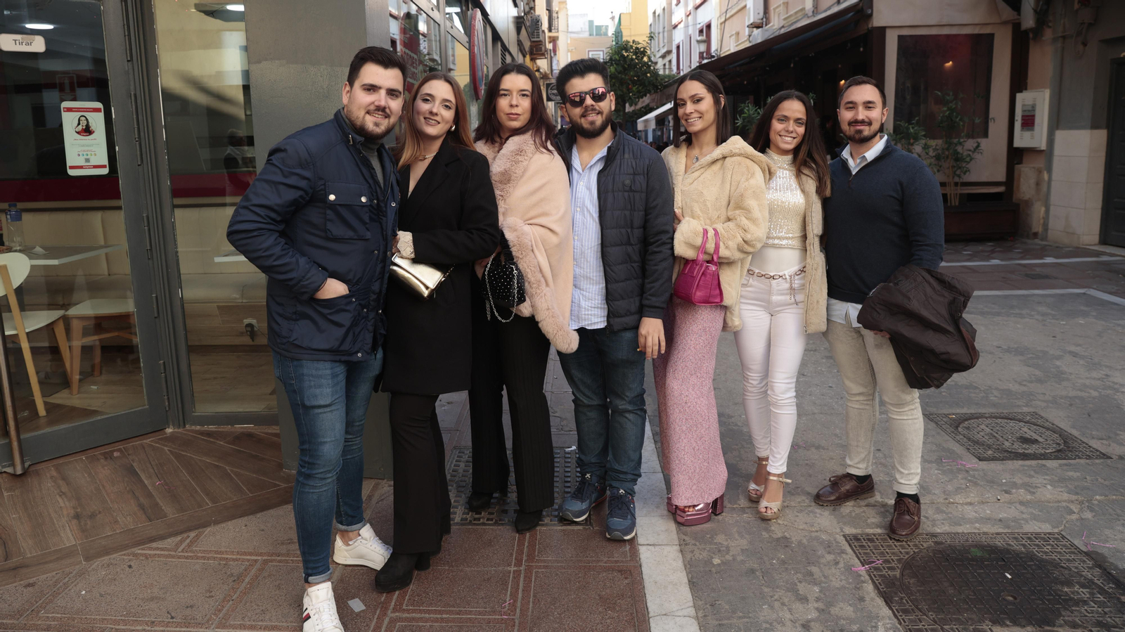 Buscate en las fotos dela celebración del 24 de diciembre en La Línea