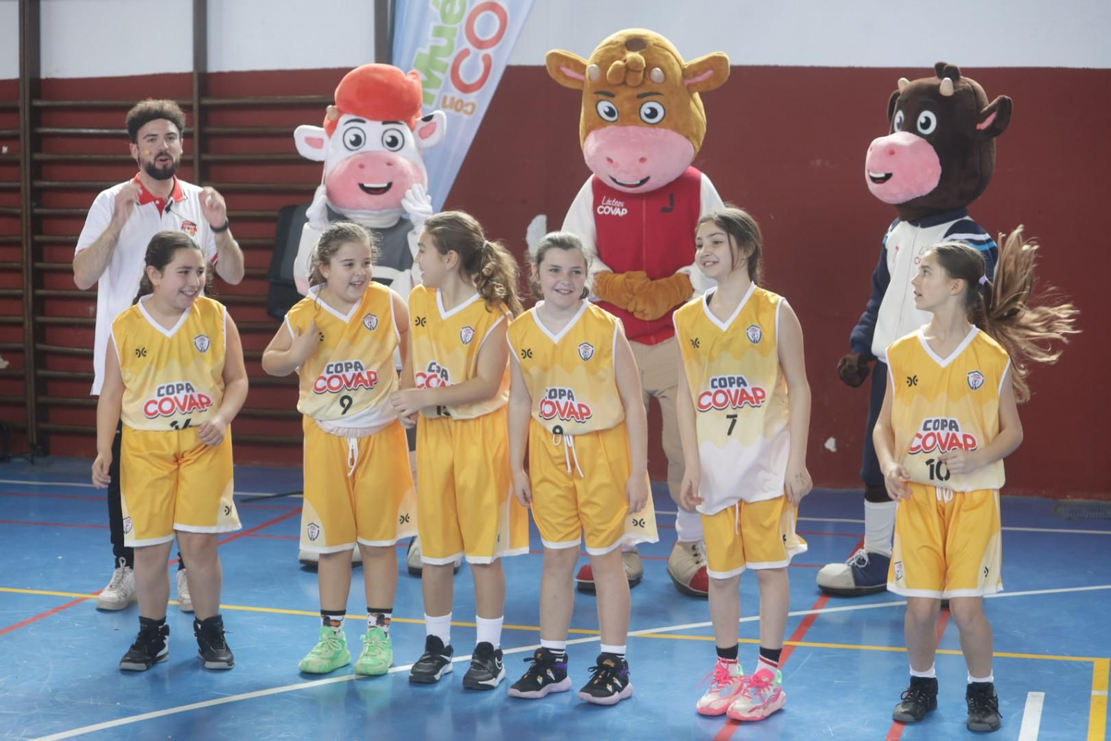 Copa COVAP en Martos: deporte, hábitos saludables y gestión emocional, en imágenes