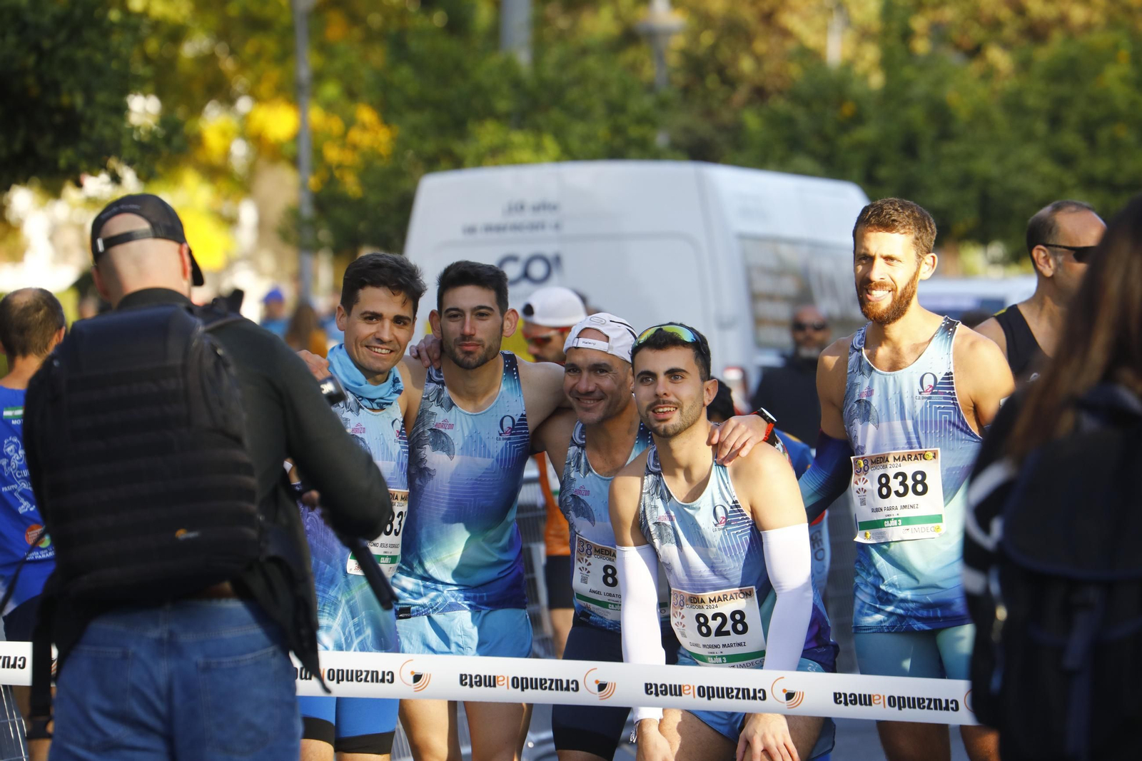 Las mejores fotos de la salida de la Media Maratón de Córdoba 2024