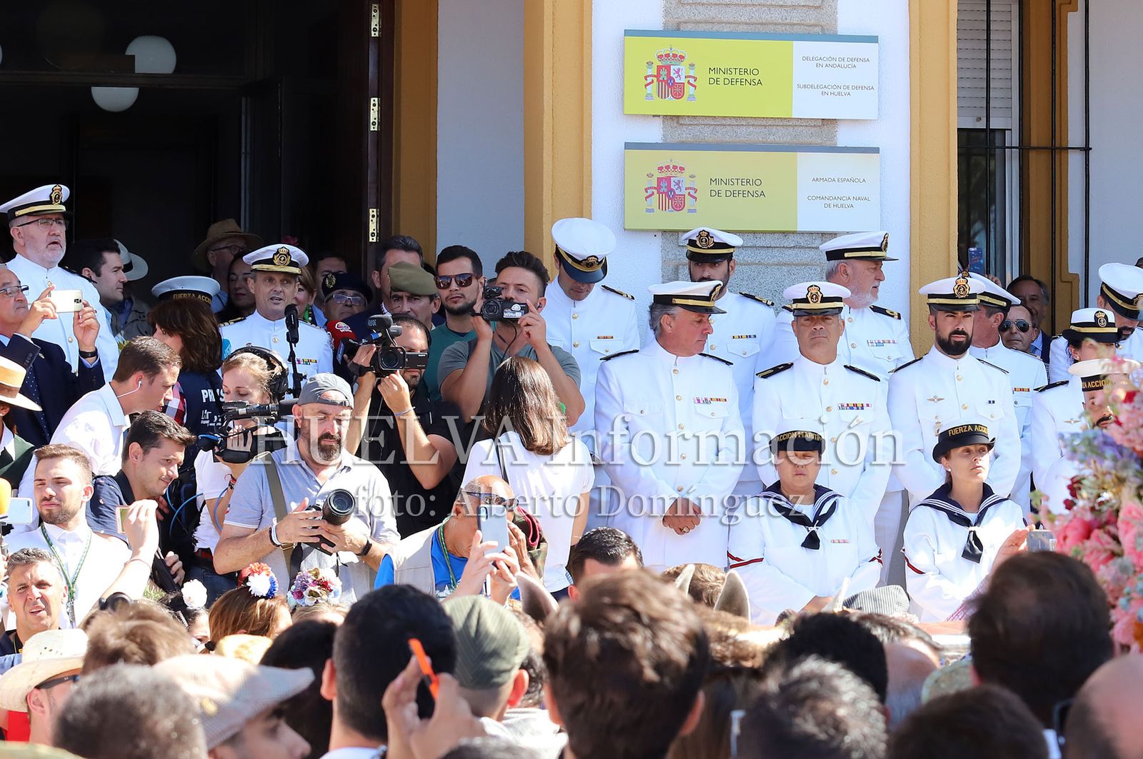 Imágenes de la Hermandad del Rocío de Huelva en su salida. Rocío 2019