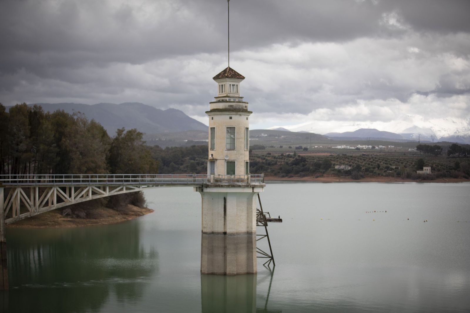 Pantano  de Cubillas  en Granada | Imagen de archivo