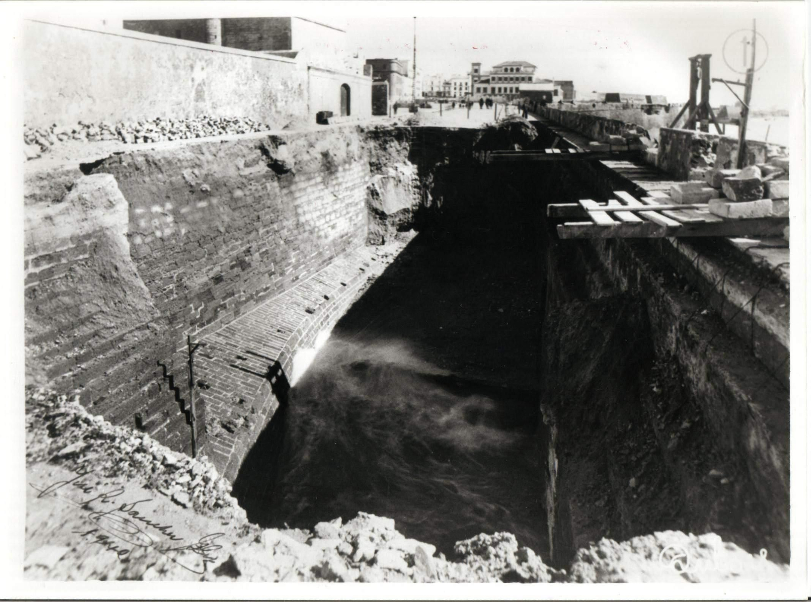 Los grandes socavones en la historia de Cádiz