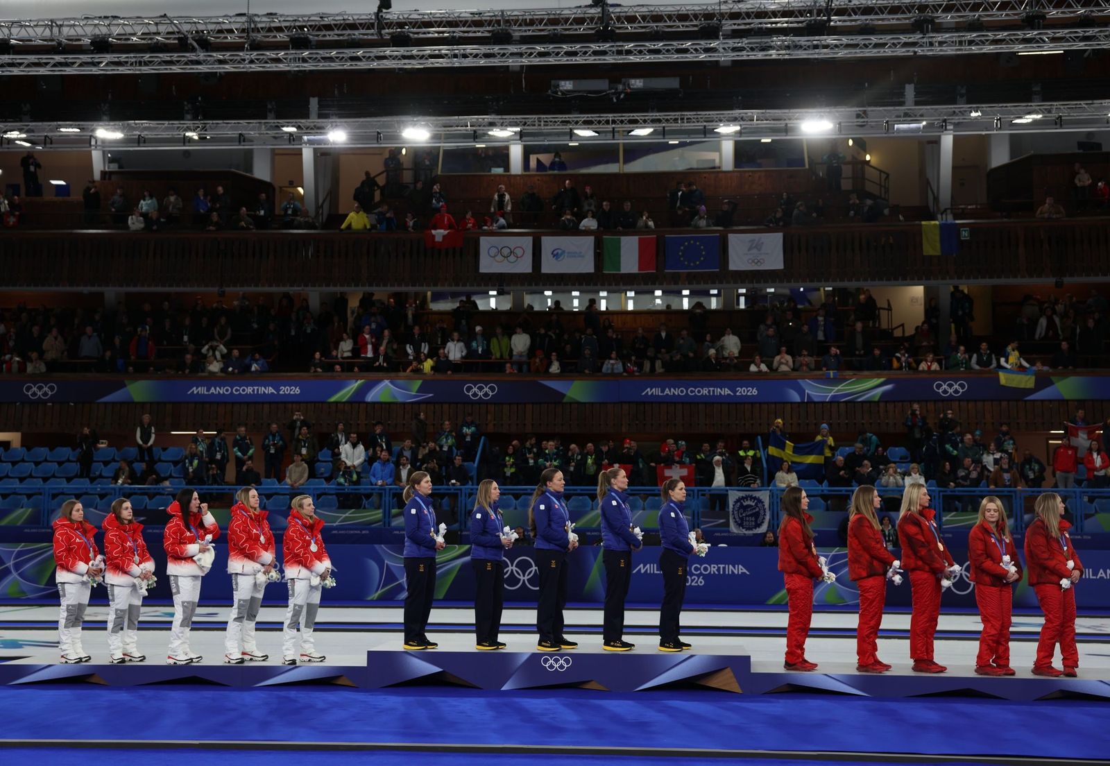 Las mejores fotos de los Juegos Olímpicos de invierno Milán Cortina d'Ampezzo 2026 | Ceremonia de clausura y jornada 17 y última