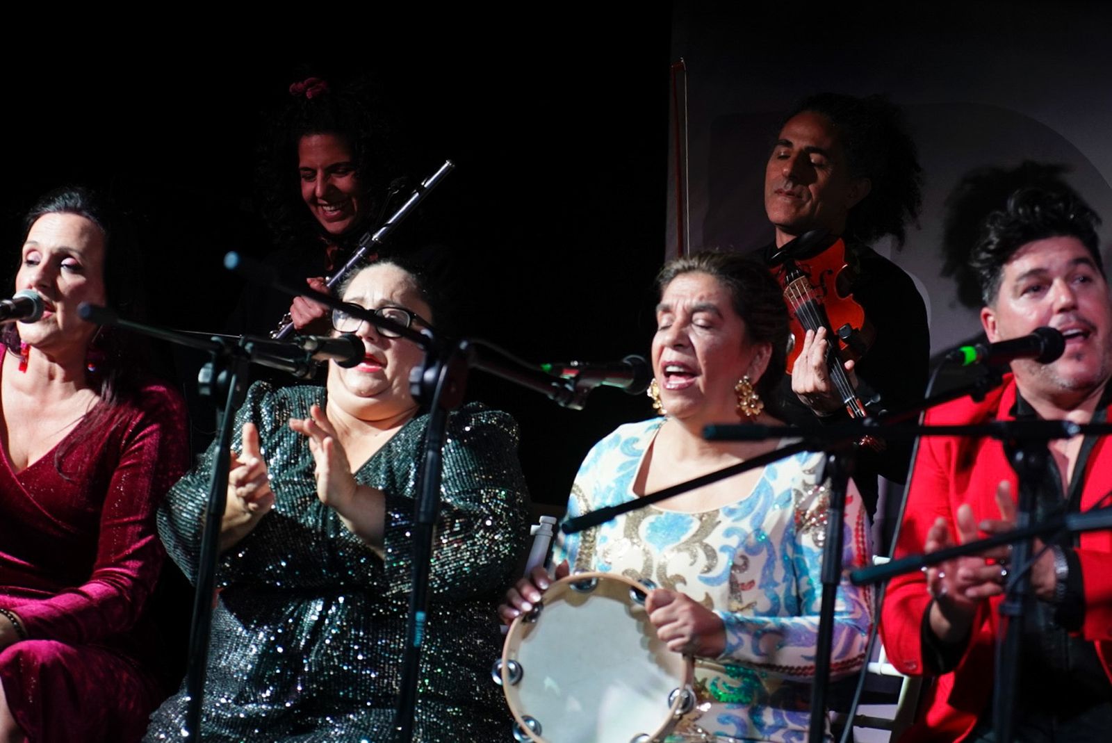 Fotos de la zambomba del grupo Toma Castaña en Algeciras