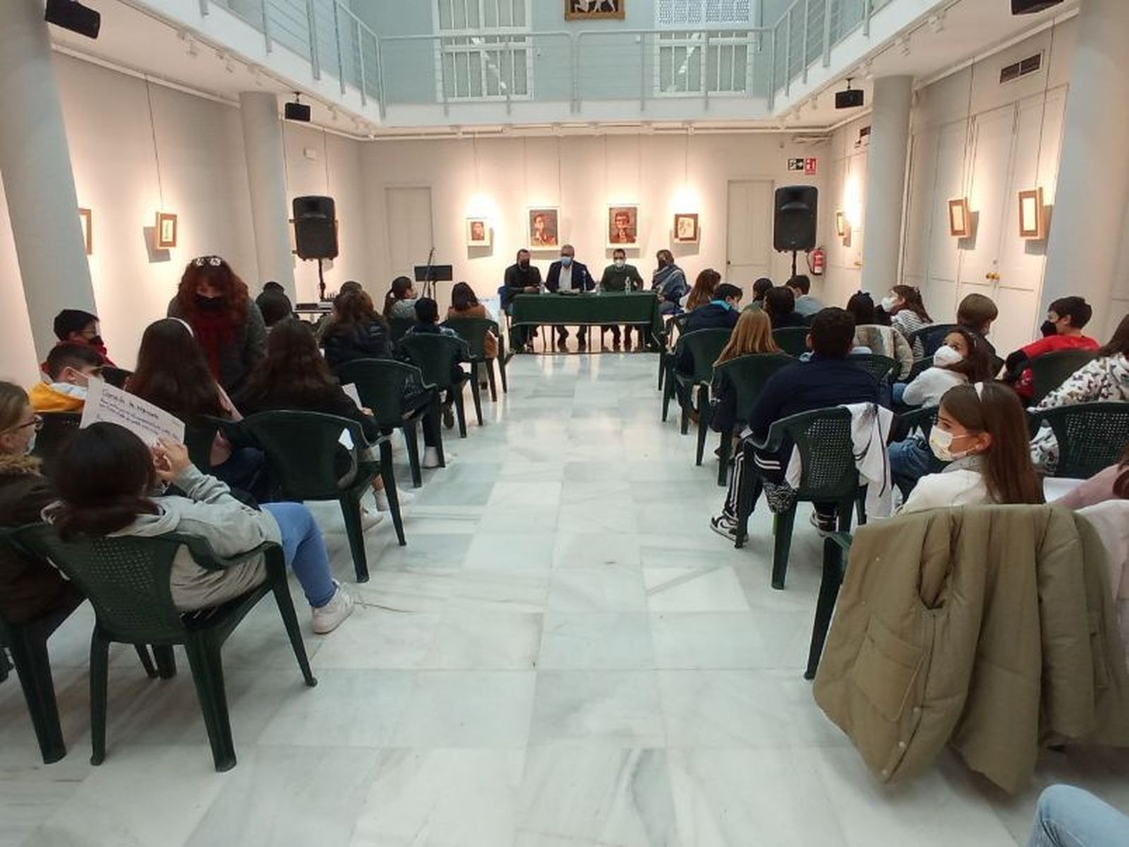 Momento del pleno en la Casa de la Cultura.
