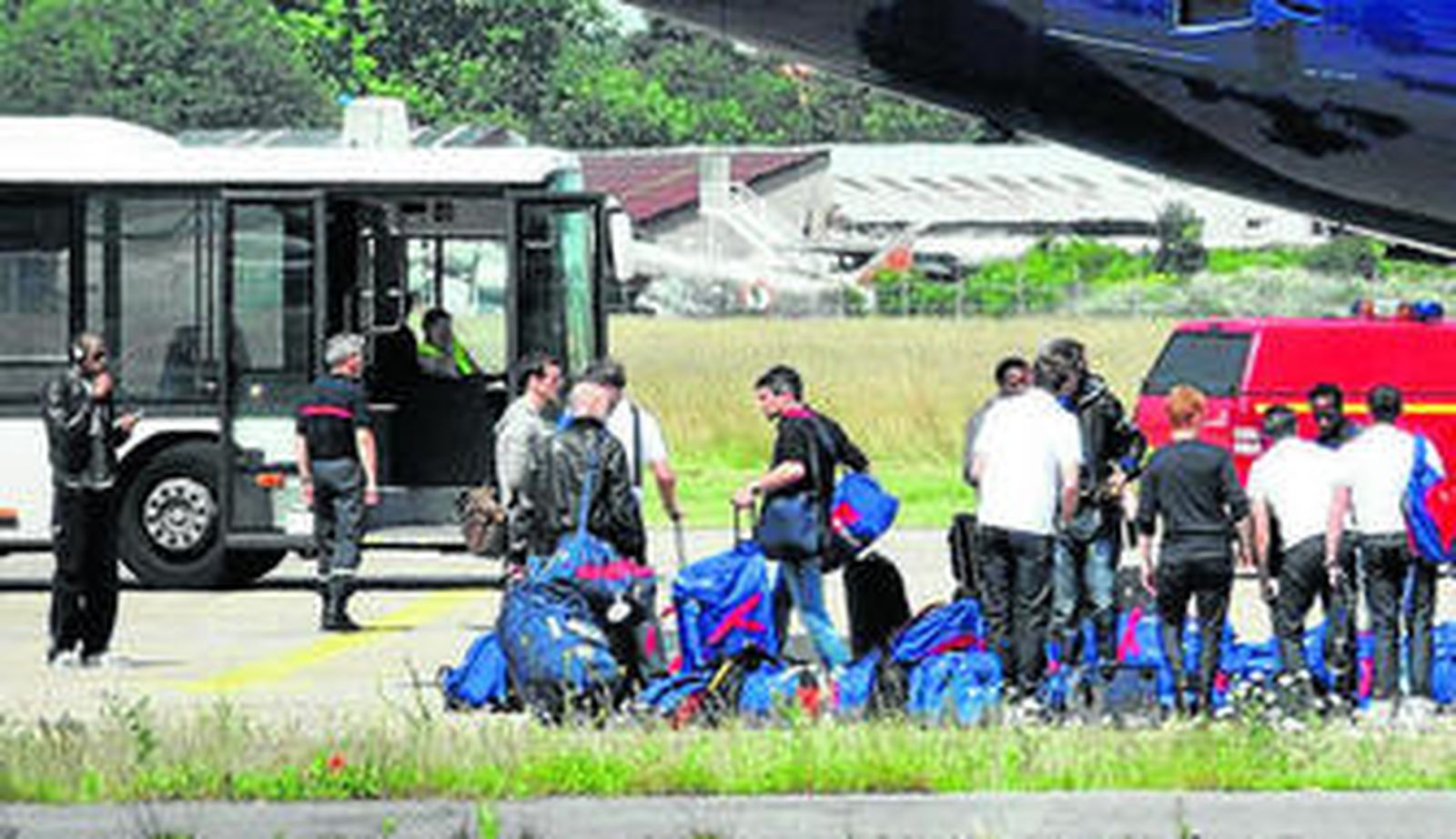 La selección francesa, a su regreso tras ser eliminada.