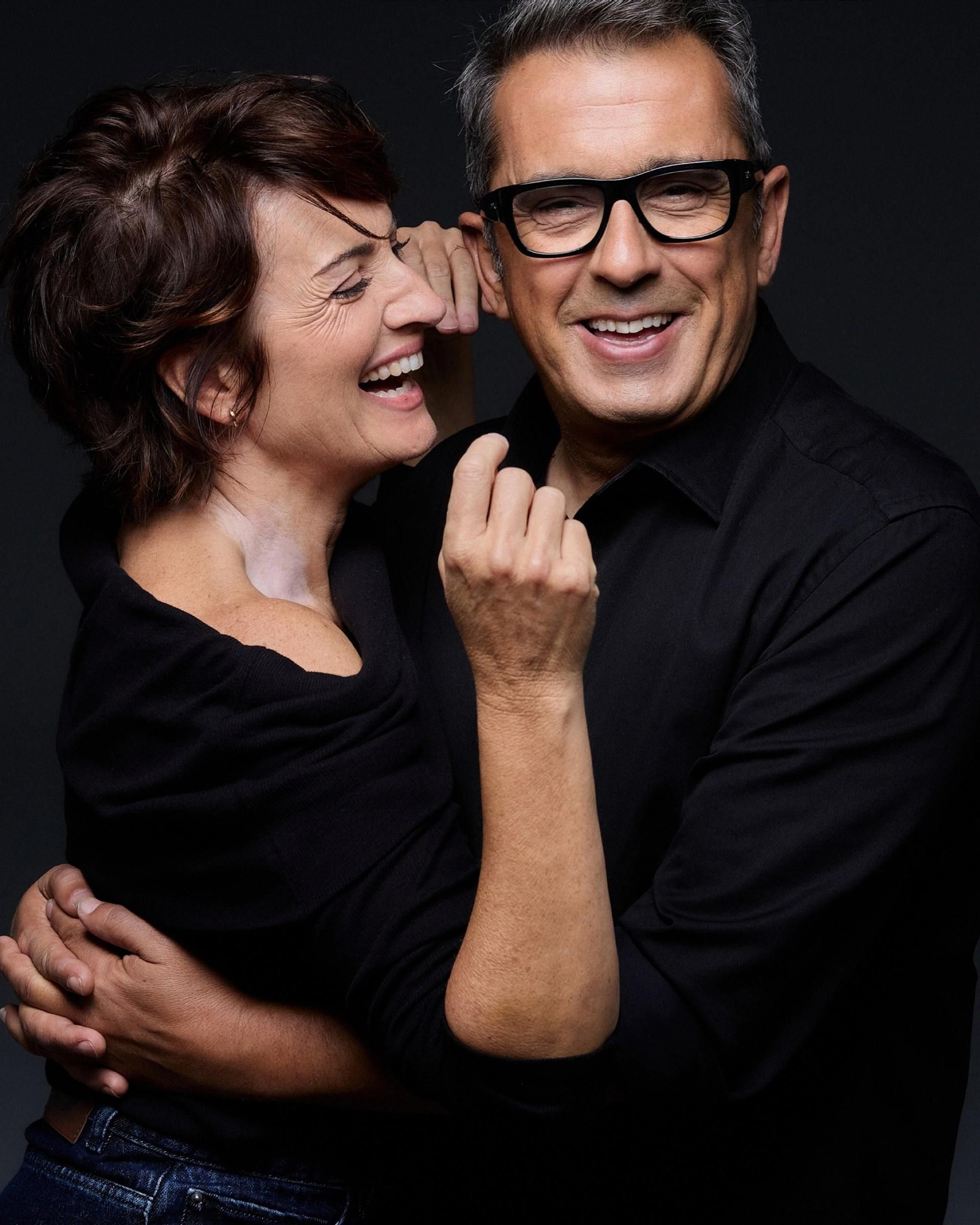 Andreu Buenafuente y Silvia Abril en la foto del anuncio de su incorporación como conductores de las campanadas en TVE