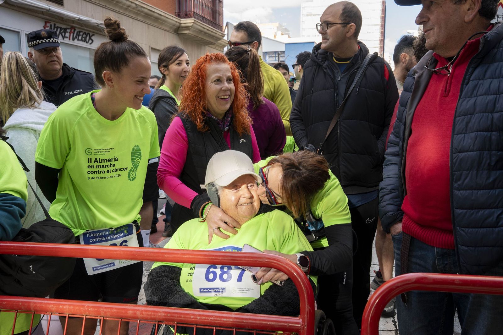 Almería corre unida contra el cáncer en una jornada solidaria