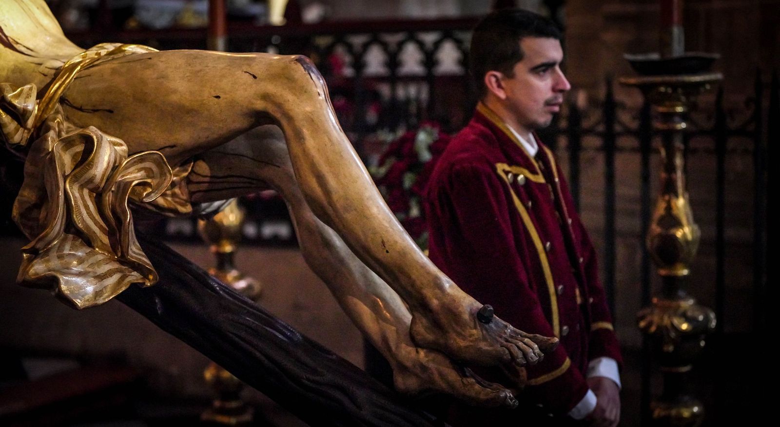 Las imágenes del Miércoles de Ceniza en Jerez: Veneraciones en San Miguel, San Lucas, San Francisco y Capuchinos