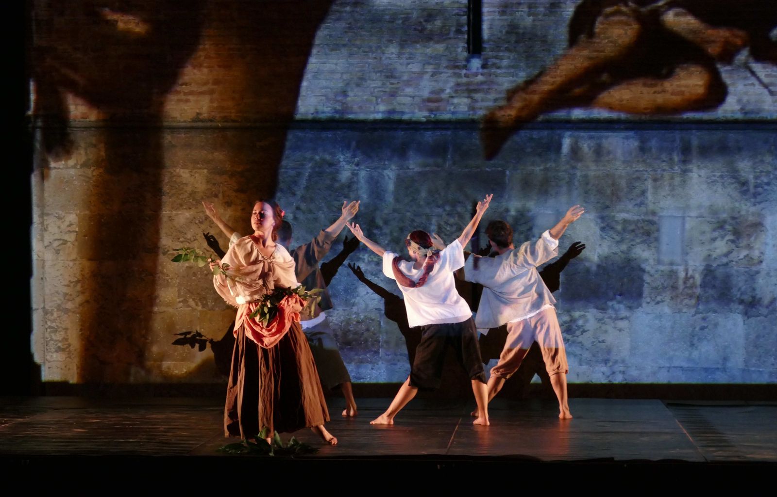 'Los niños de Murillo' en diez instantes