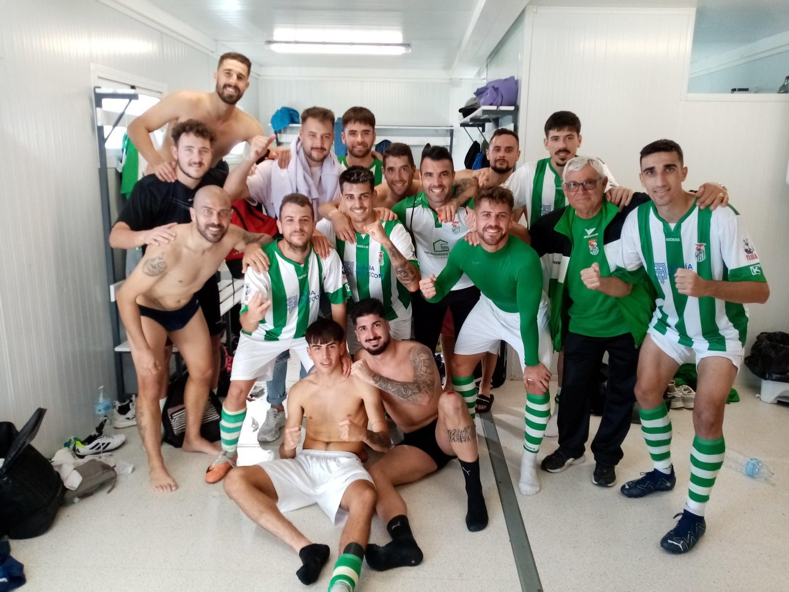 El Puerto Real ha celebrado su triunfo ante el Guadalcacín.