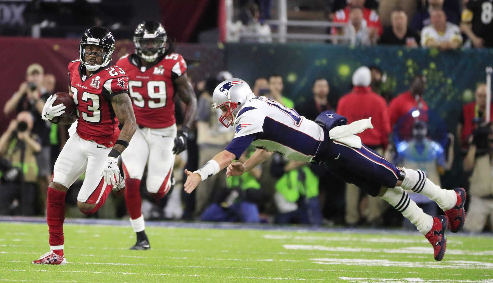 La final de la Super Bowl entre los Patriots y los Falcons