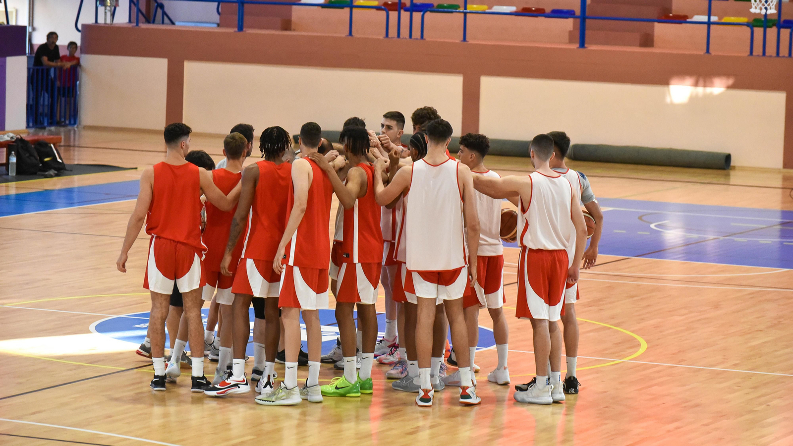 La selección española sub-20 de baloncesto ya se entrena en La Línea La selección española sub-20 de baloncesto ya se entrena en La Línea