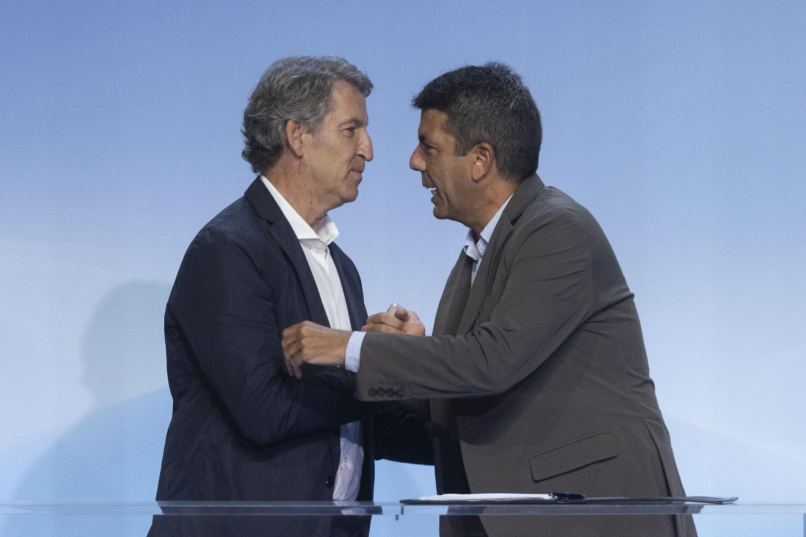 La juez de la dana fija el 9 de enero la declaración de Feijóo como testigo.