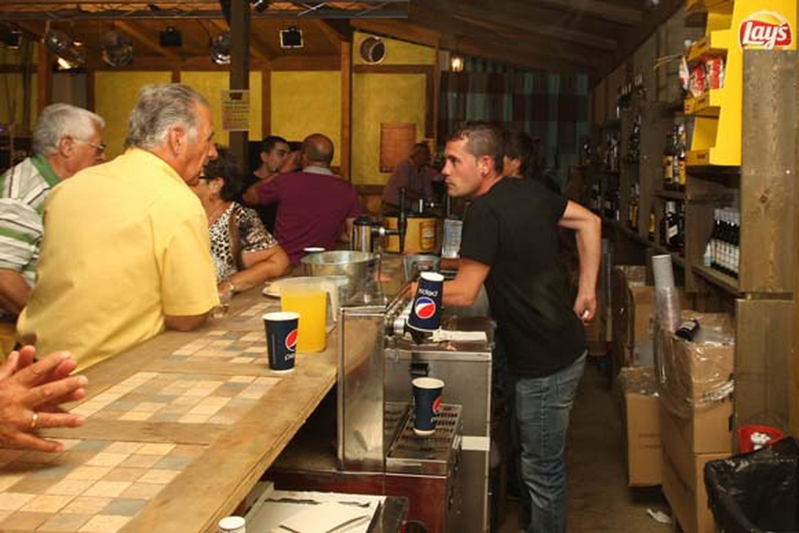 El Real estuvo al completo durante toda la jornada de feria

Foto: Paco Guerrero