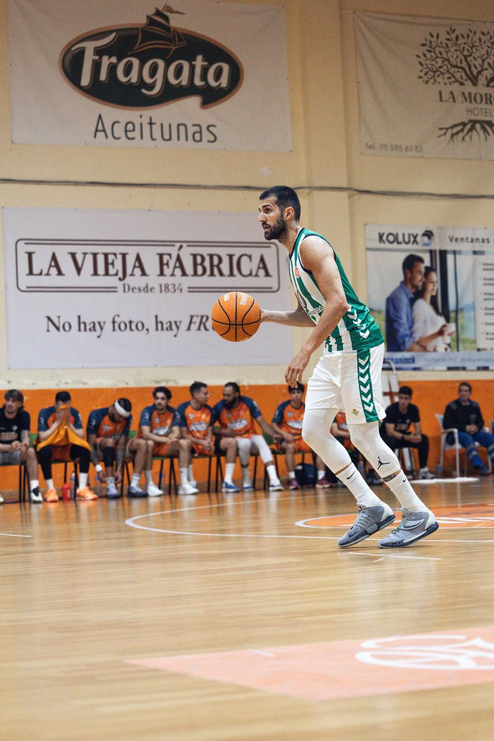 Las fotos del Morón - Betis Baloncesto