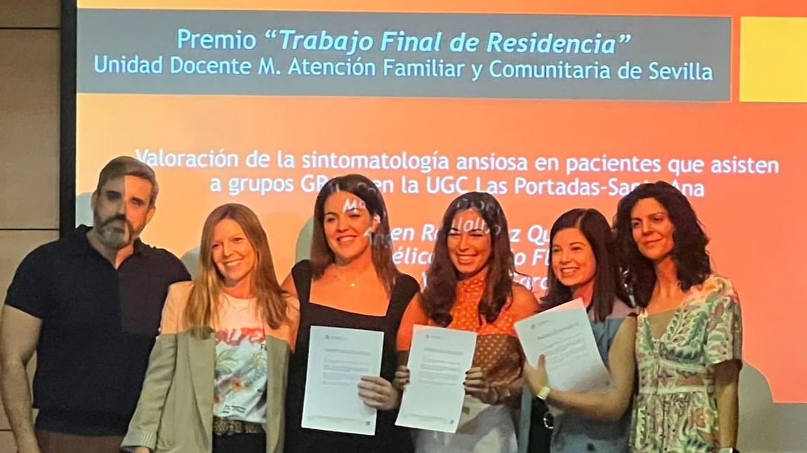 Marina Angélica Dionisio, María del Carmen Rodríguez y Ángela Villalba, Premio Mejor TFR de Medicina Familiar de Sevilla.