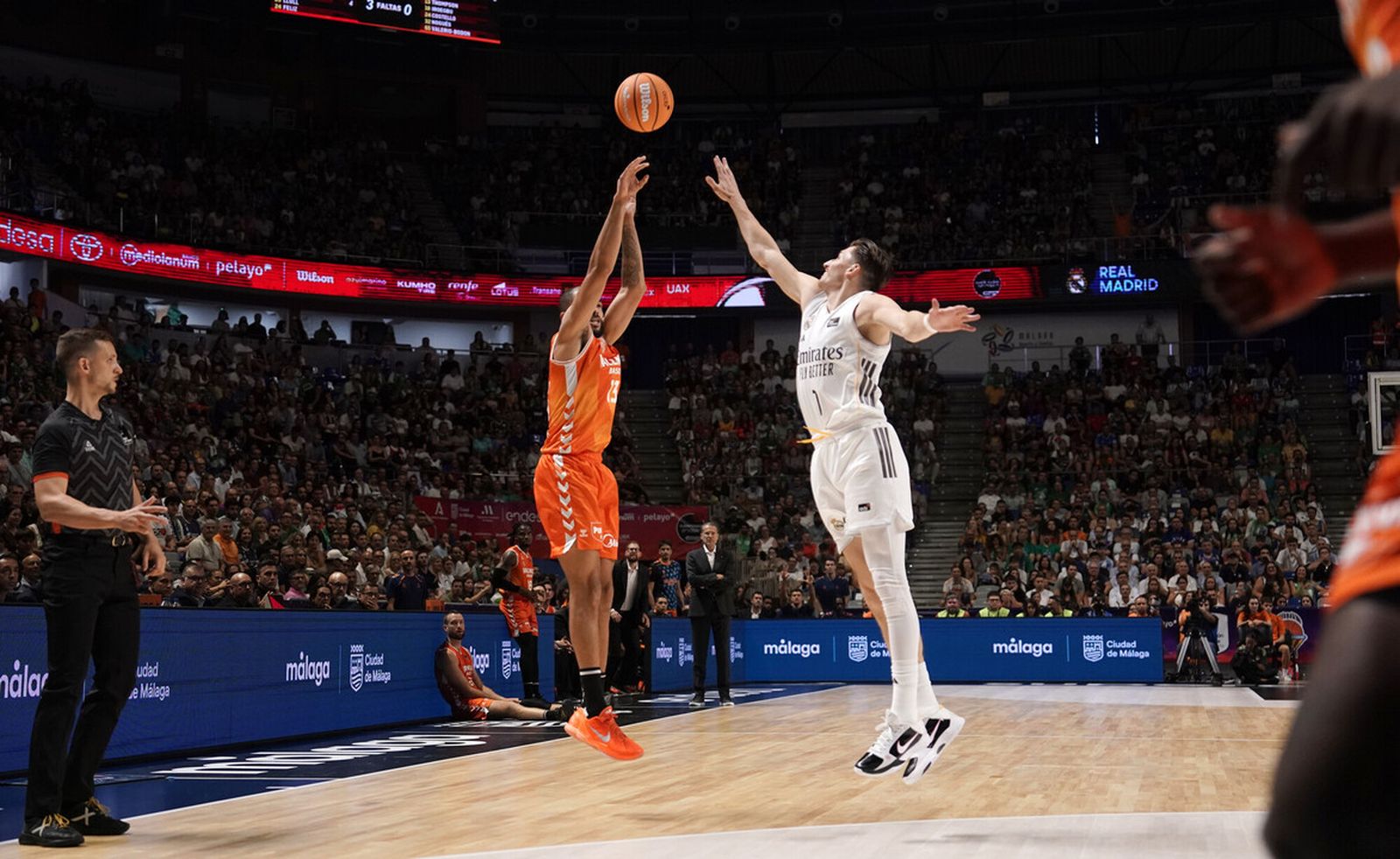Las fotos del Real Madrid-Valencia Basket, final de la Supercopa