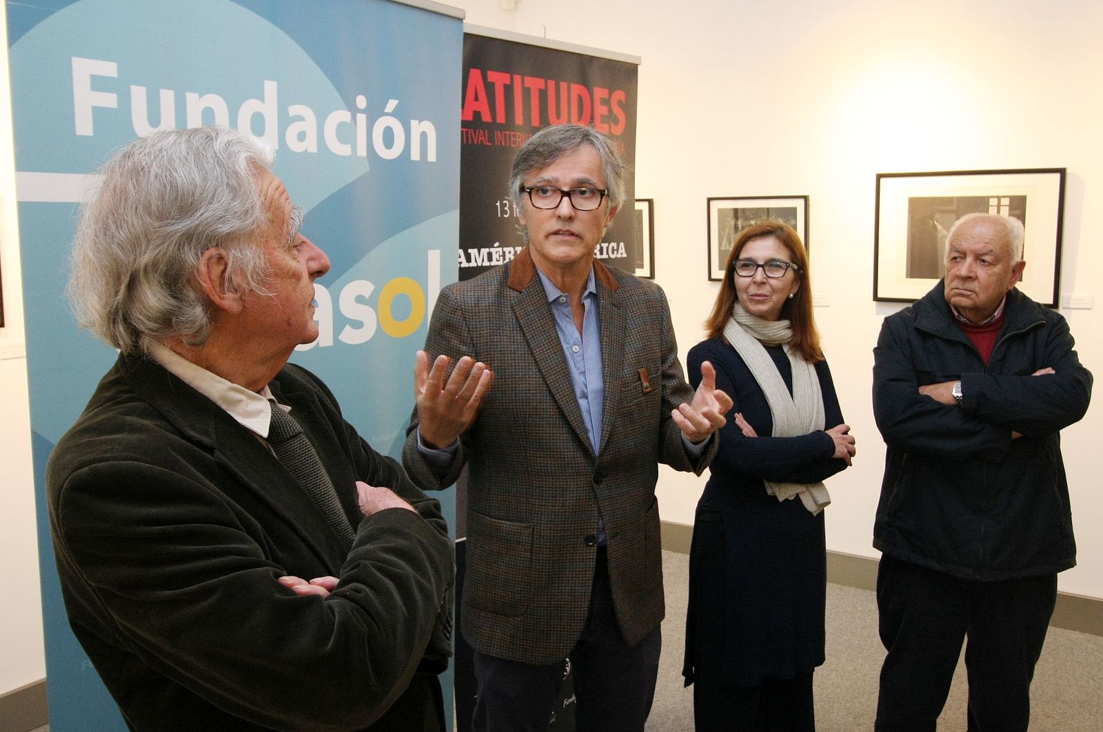 Latitudes. Exposiciones de Alberto Korda y de Pedro Luis Raota