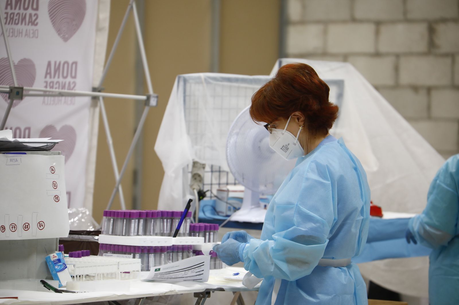 La campaña de donación de sangre en el centro comercial El Arcángel, en imágenes