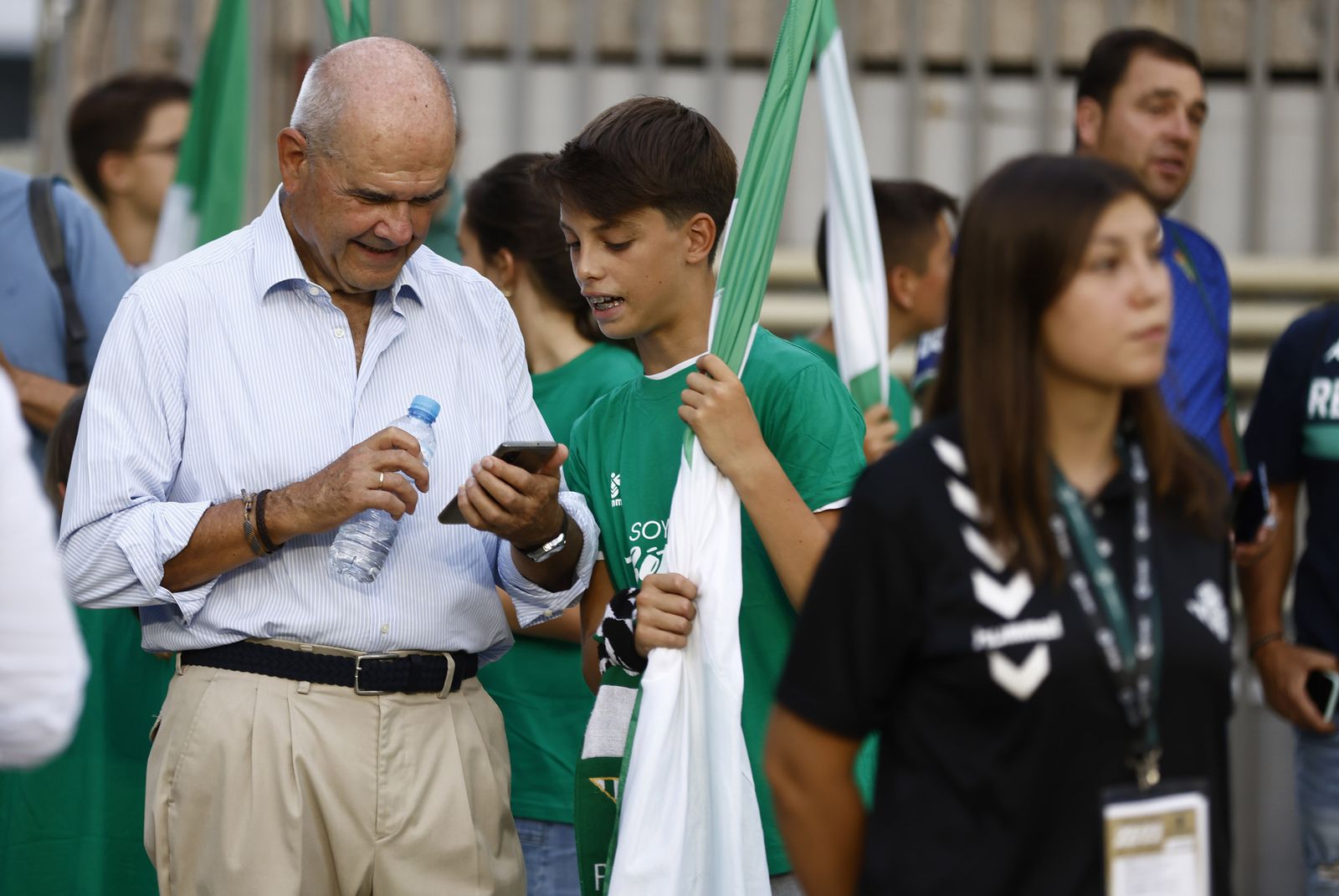Búscate en las fotos del partido Betis-Villarreal