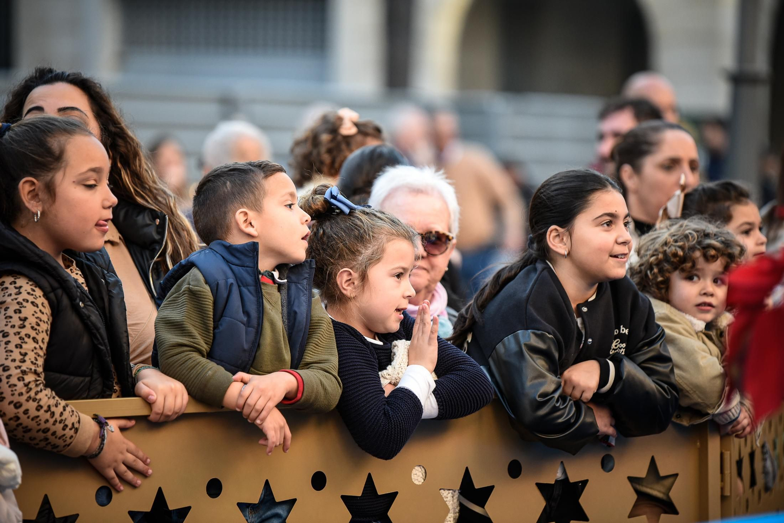 Imágenes de la entrega de cartas a SSMM Los Reyes Magos en el Ayuntamiento