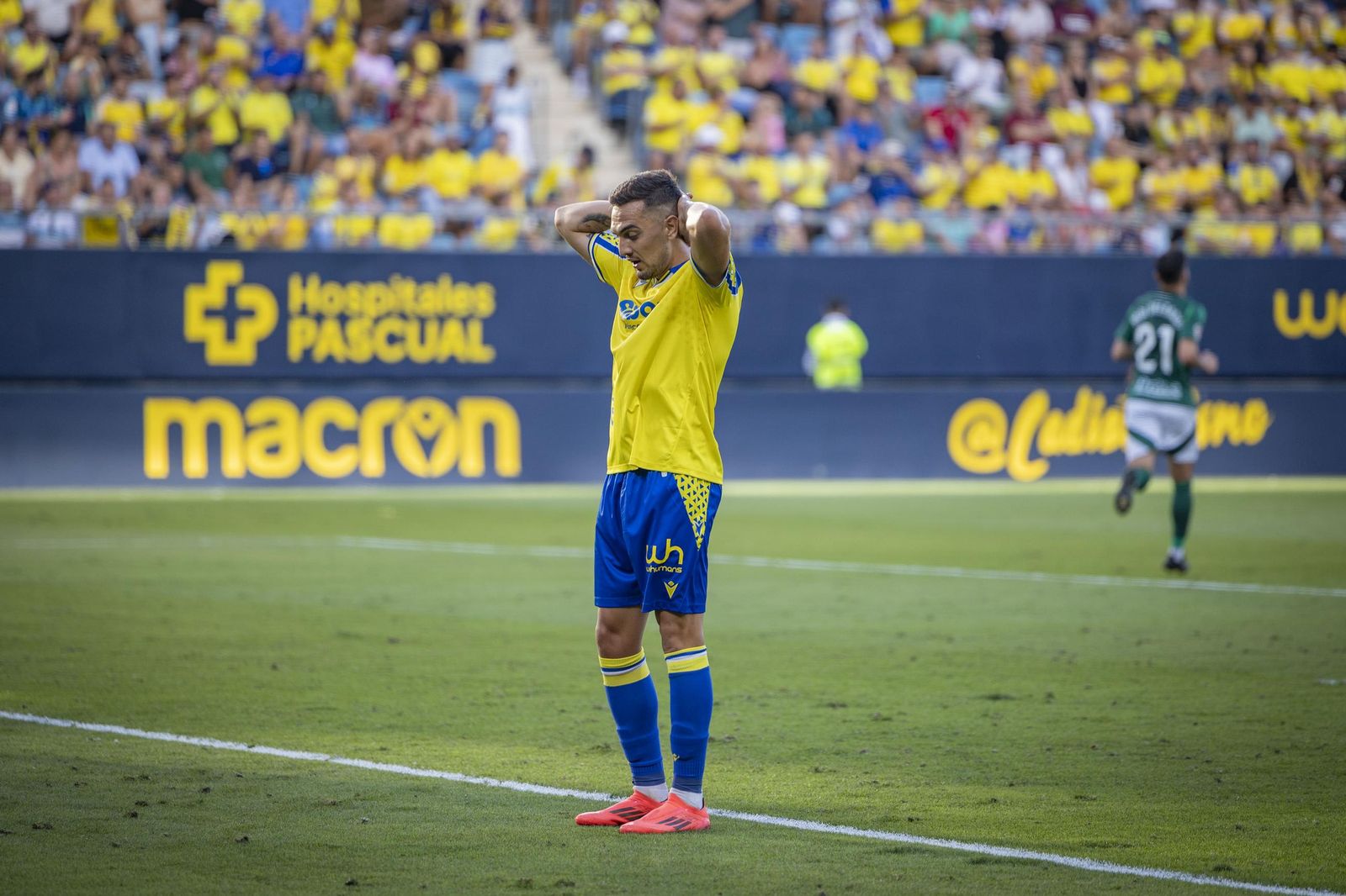 Las imágenes del Cádiz CF-Racing de Ferrol