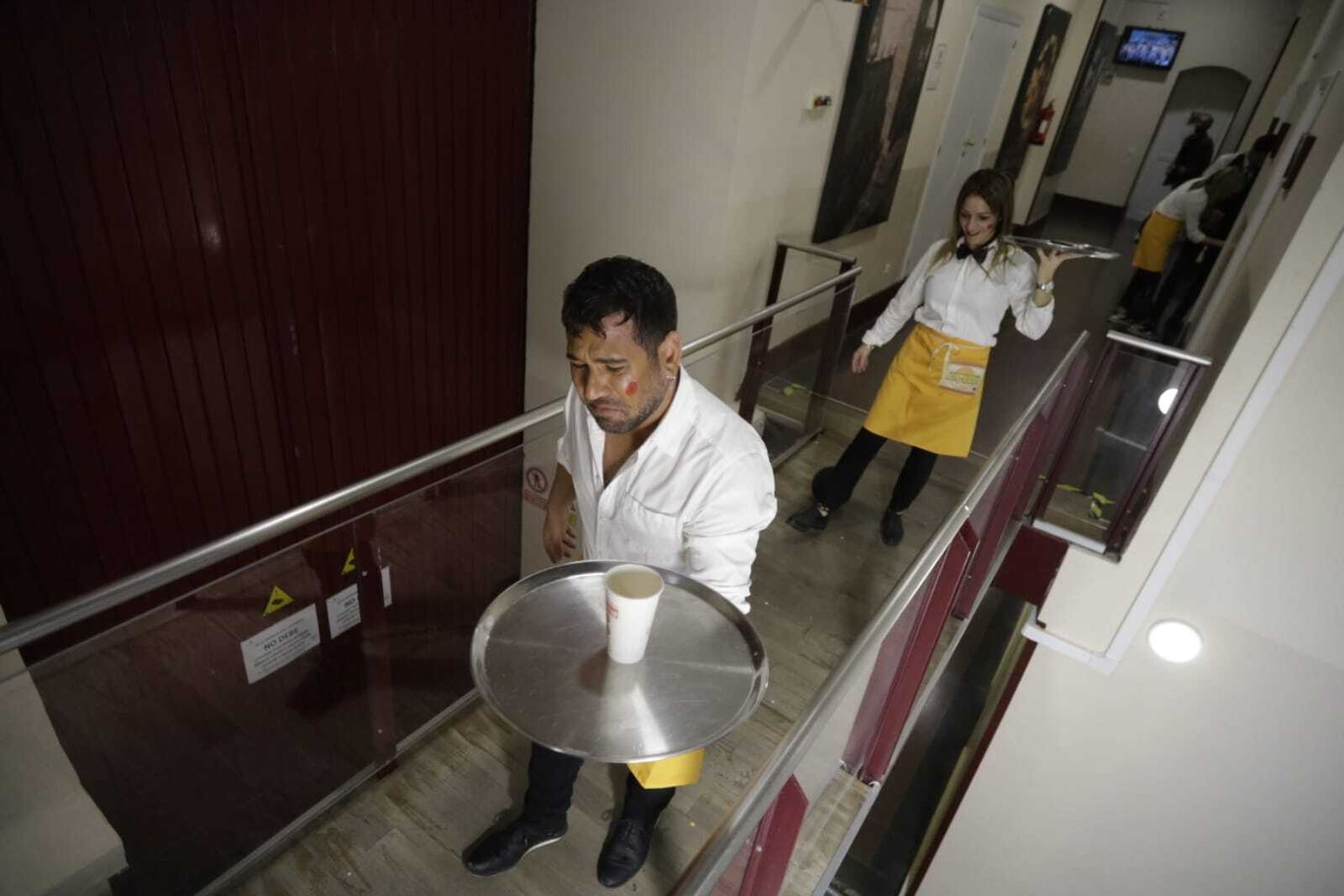 Chirigota 'Los jefes de Cádiz' en camerinos