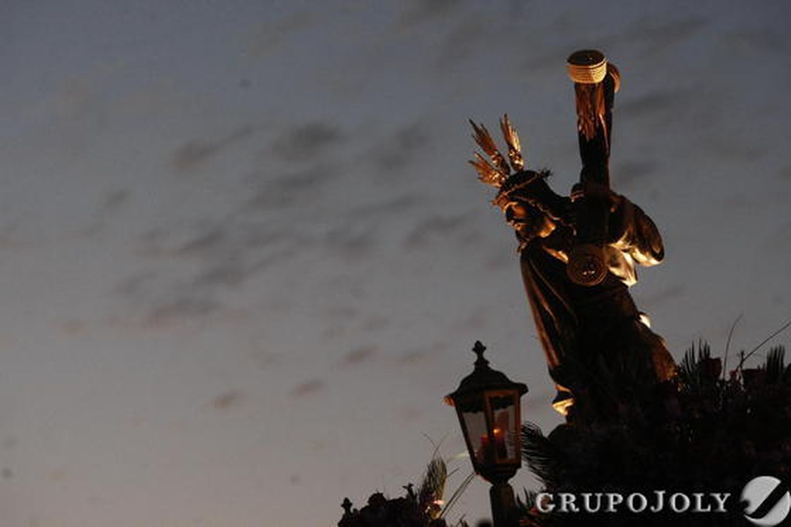 Nazareno Castellar

Foto: Erasmo Fenoy · Paco Guerrero