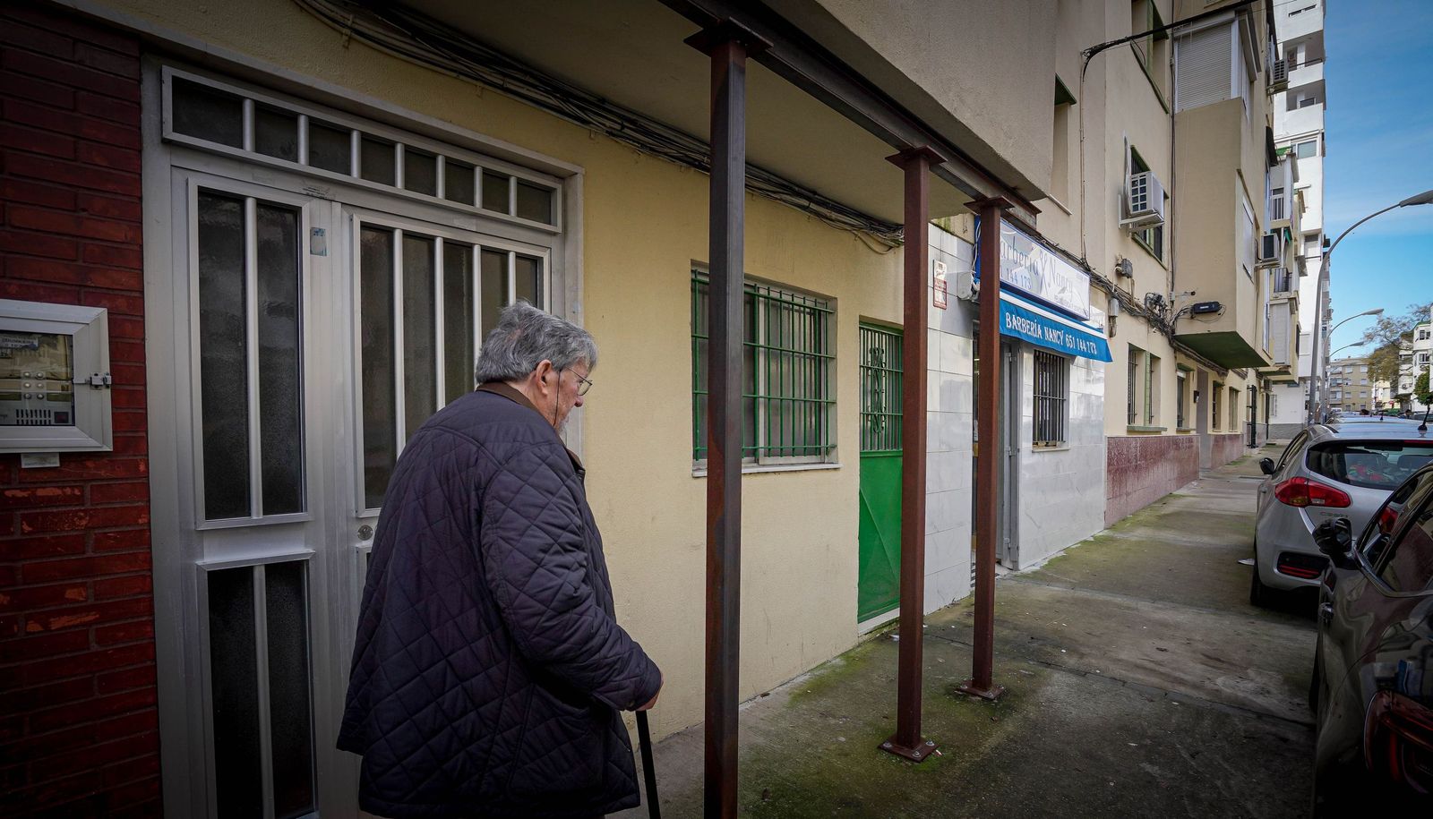 Icovesa, una barriada de Jerez "en la UCI"